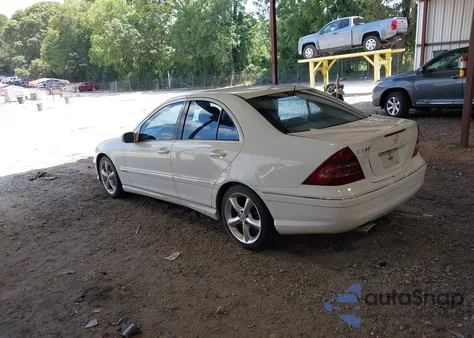 2006 Mercedes-Benz C 230 Sport from USA, damaged, VIN WDBRF52H56A892608
